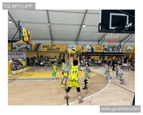 在篮球与社会责任中探索卡里姆阿卜杜尔贾巴尔的卓越领导力与影响力