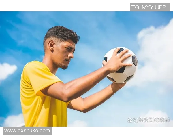 全球足球明星风采与个人简介全解析