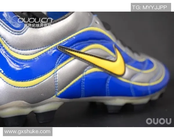 足球明星们钟爱的运动鞋款式与品牌解析